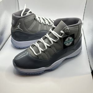 Deadstock Air Jordan 11 Cool Grey size 10.5
